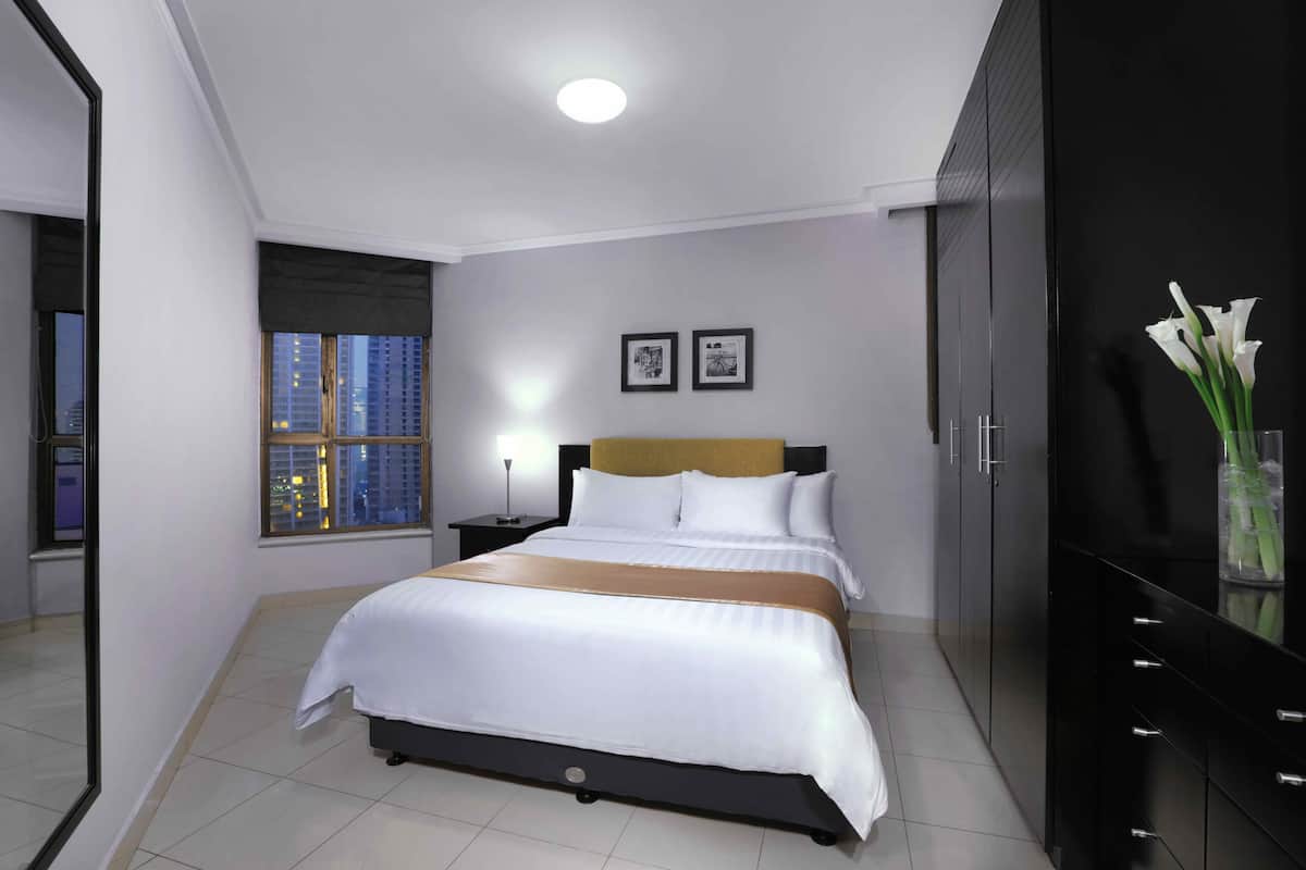 In-room safe, desk, laptop workspace, blackout curtains