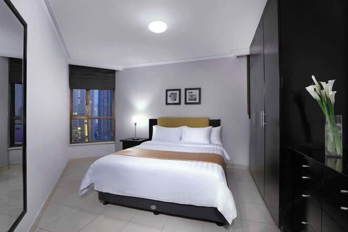 1 chambre, minibar, coffres-forts dans les chambres