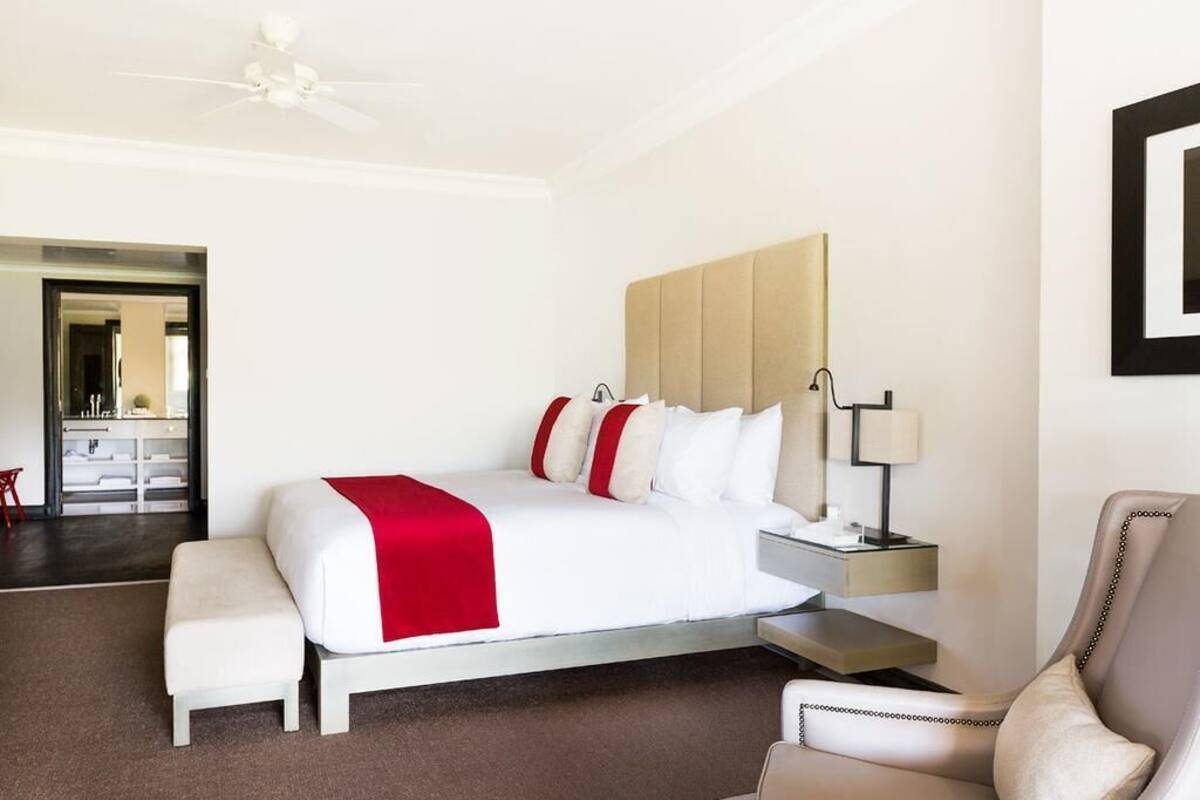 Minibar, in-room safe, desk, blackout drapes