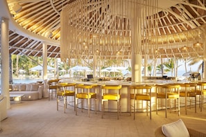 4 bars/lounges, poolside bar, beach bar