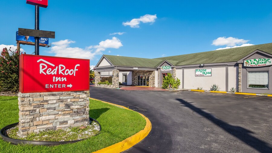 Red Roof Inn Savannah - Richmond Hill/ I-95