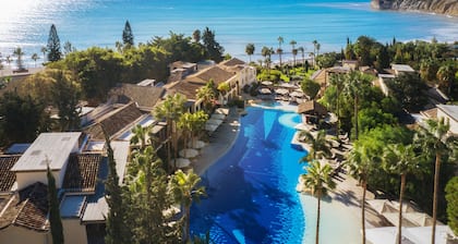 Columbia Beach Resort