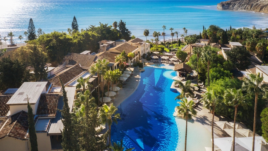 Columbia Beach Resort