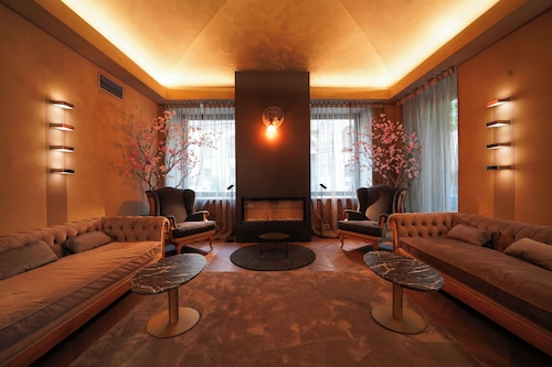 987 Design Prague Hotel