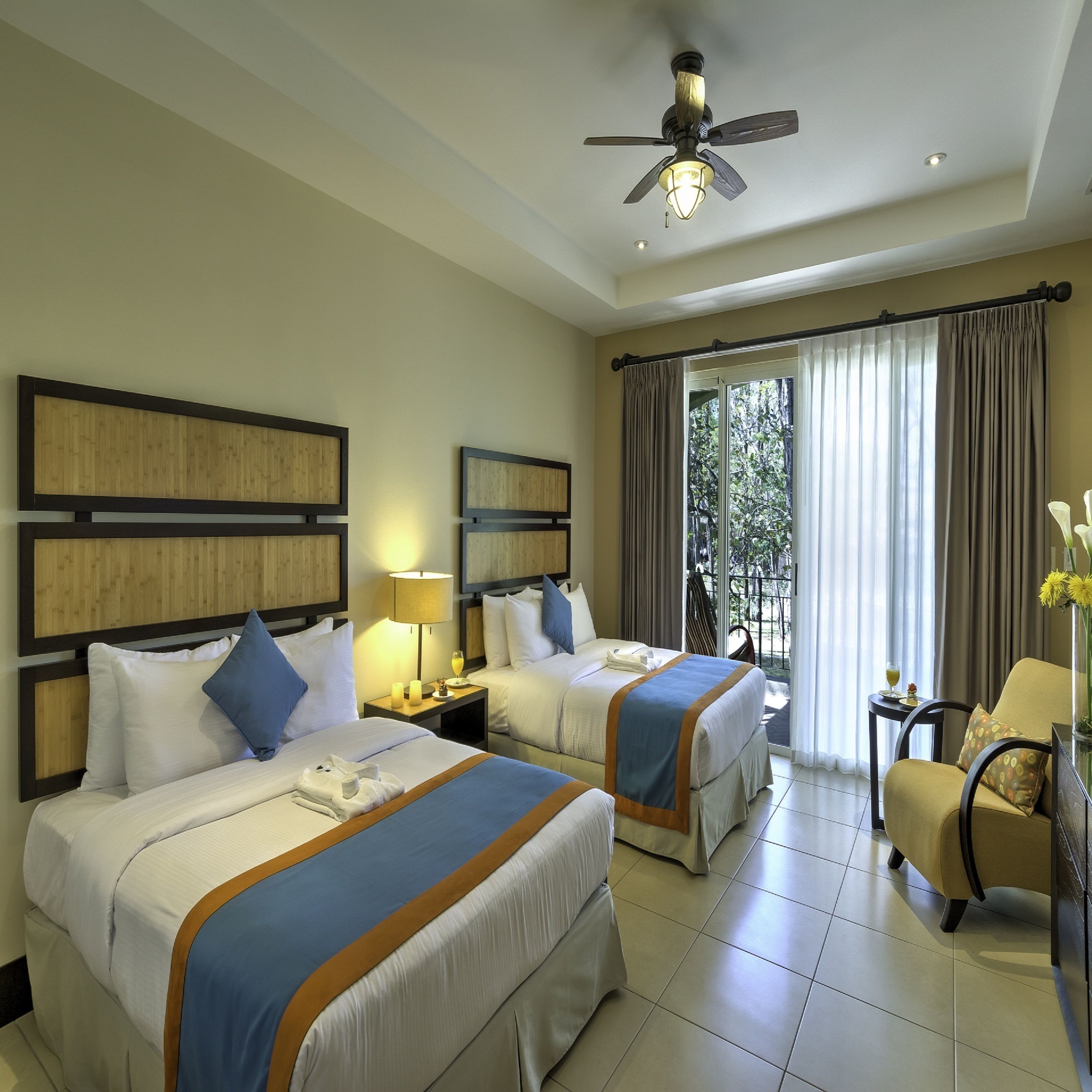 Premium bedding, down comforters, in-room safe, individually decorated