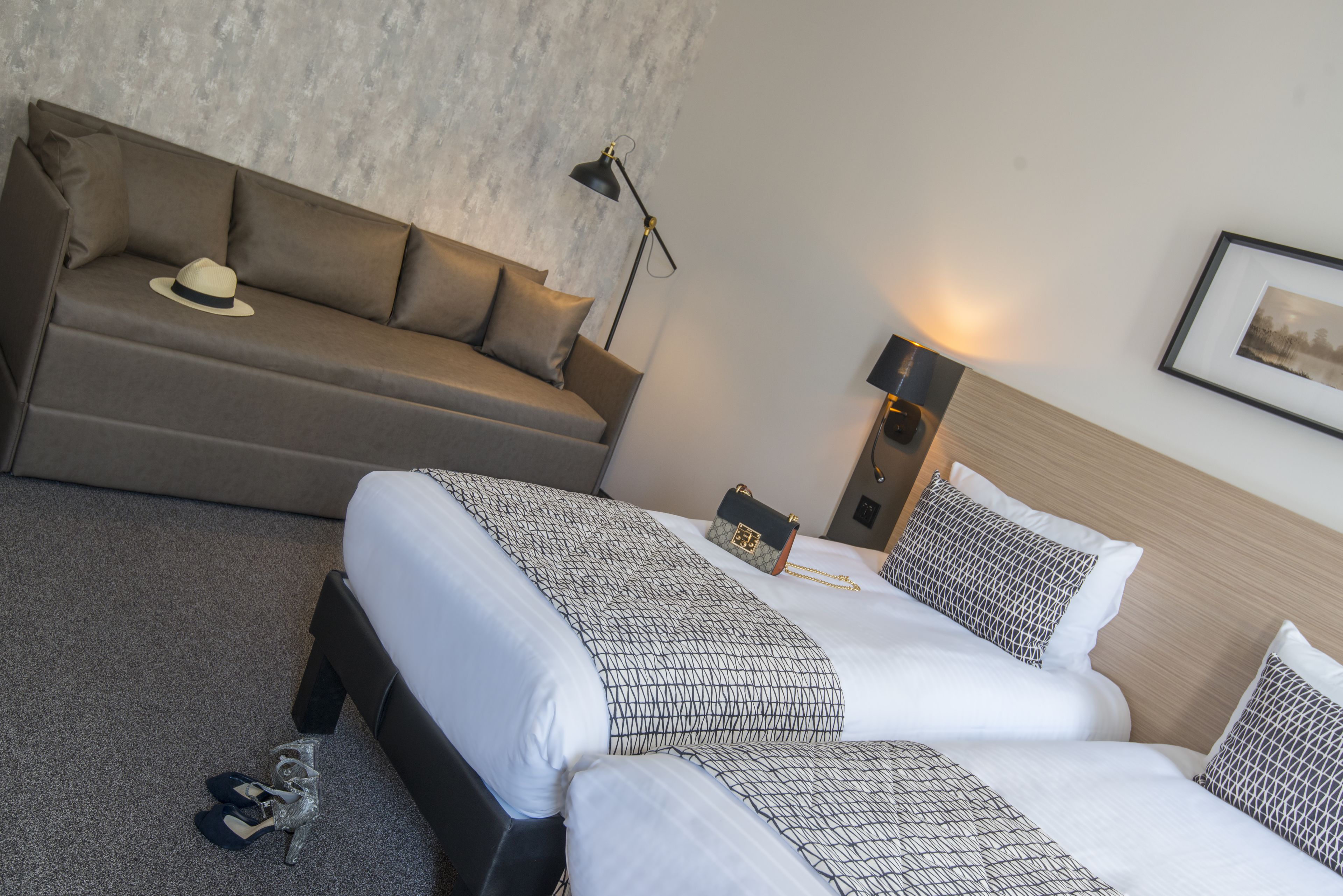 pillow-top beds, minibar, in-room safe, desk