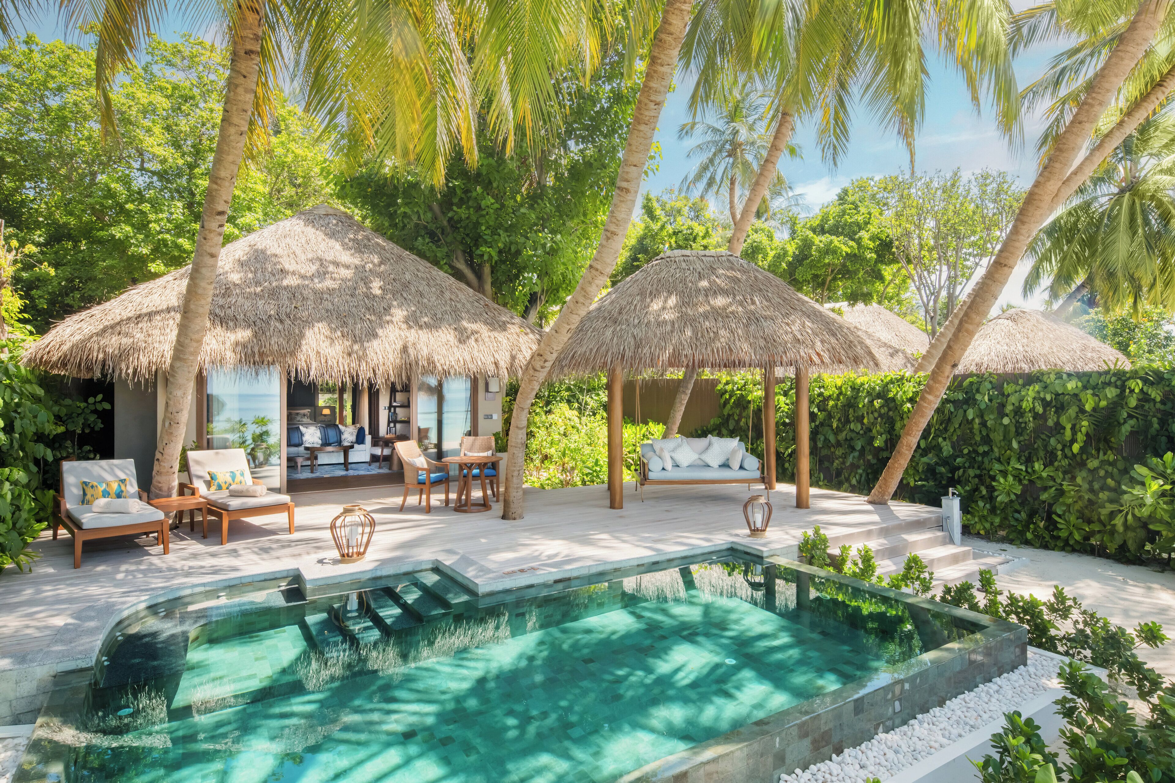 Baros Suite with Private Pool | 高級寝具、低反発ベッド、ミニバー、セーフティボックス (室内)