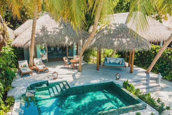 Baros Suite with Private Pool | Terraza o patio