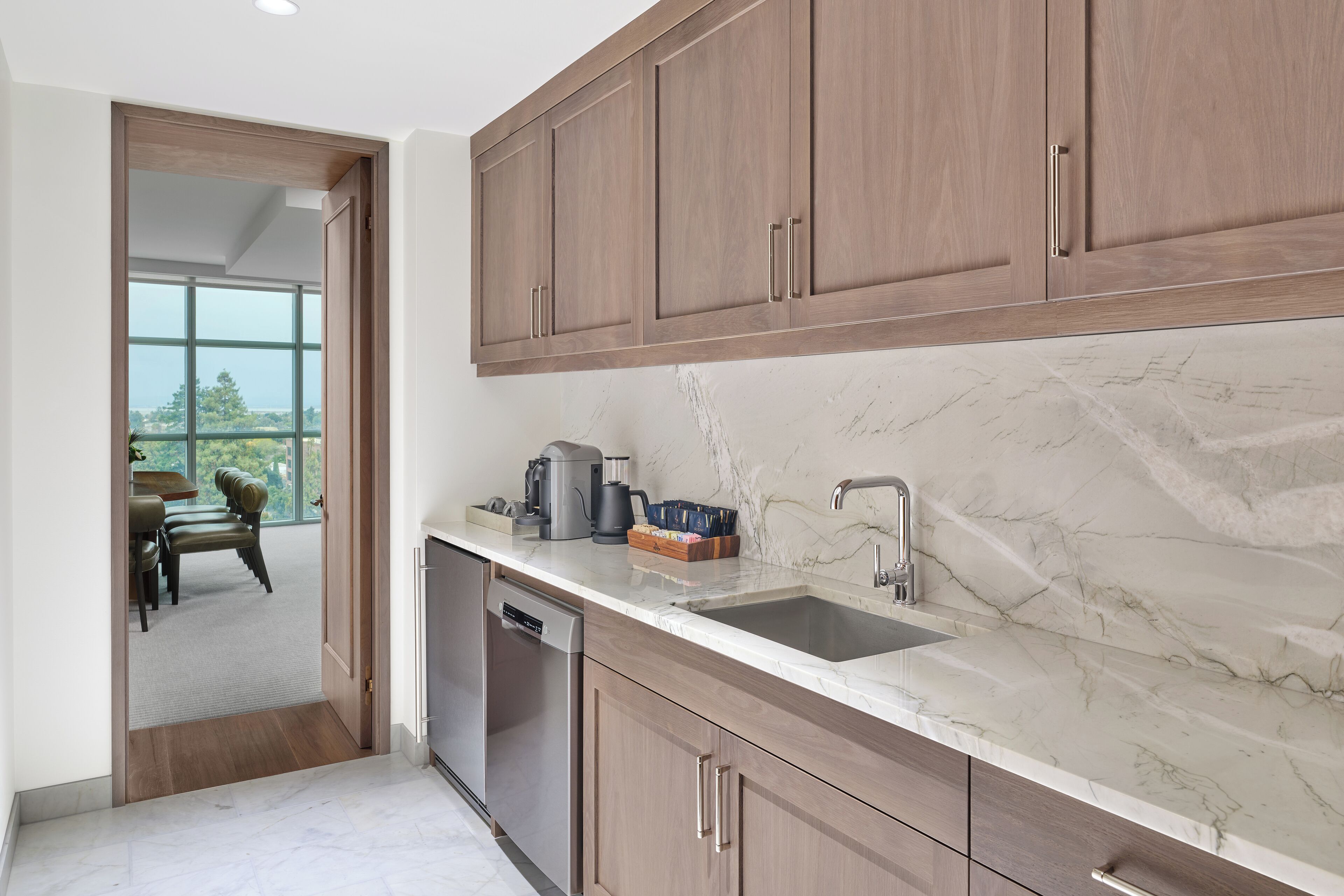 luxury suite, 1 king bed | private kitchen | fridge, microwave, coffee/tea maker, cookware/dishes/utensils