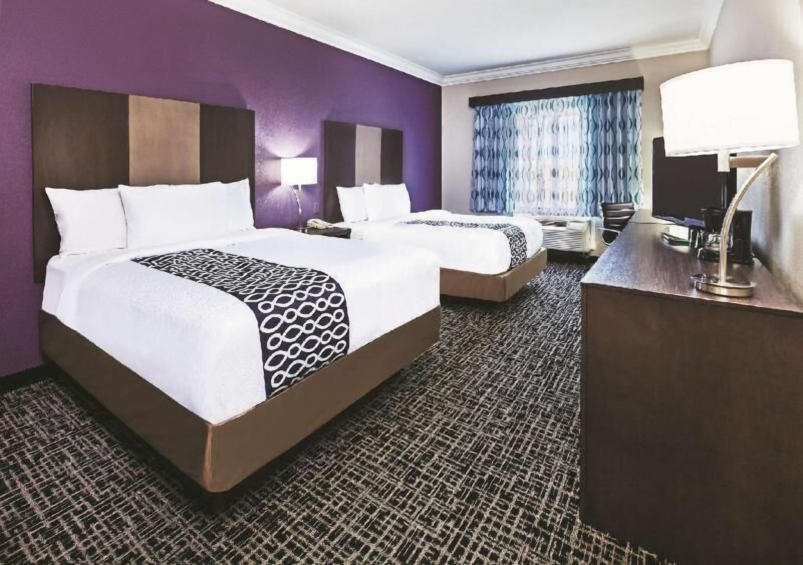 Premium bedding, down comforters, in-room safe, desk