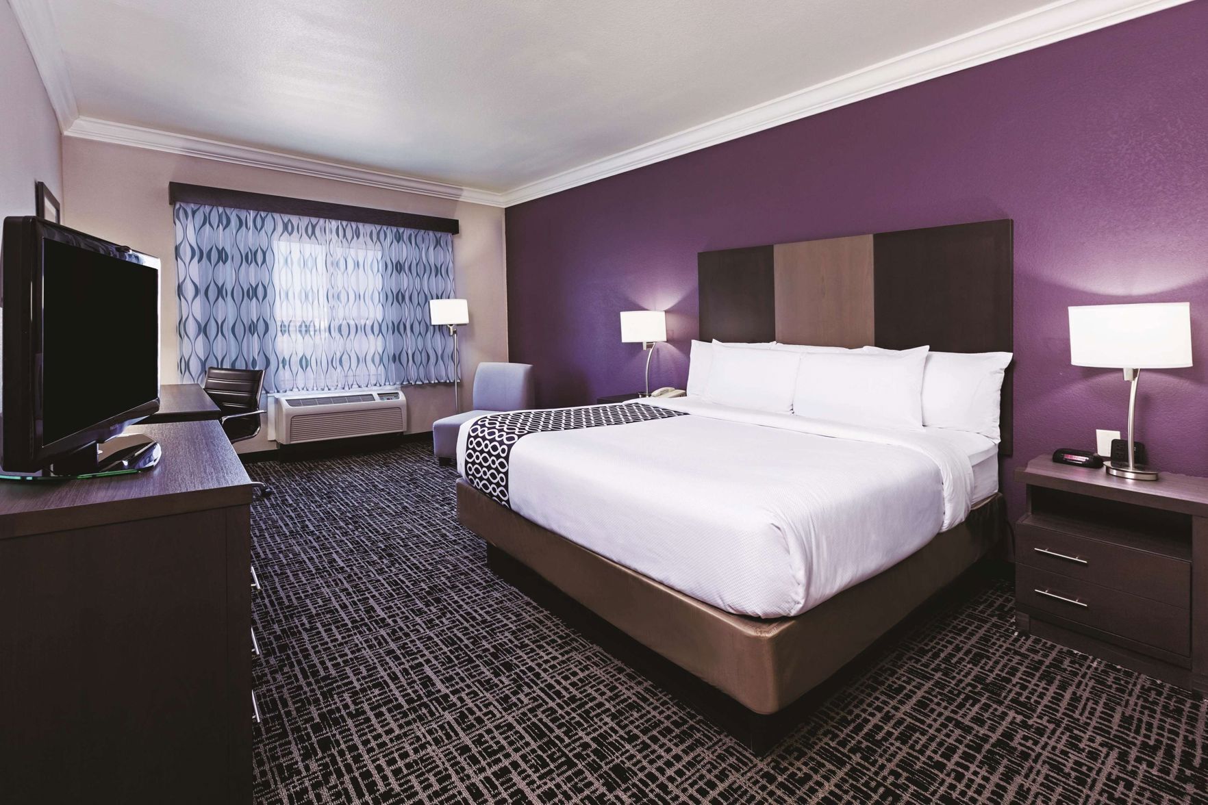 Premium bedding, down comforters, in-room safe, desk