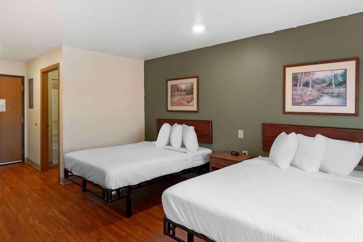 Standard Studio, 2 Double Beds, Non Smoking, Refrigerator & Microwave | Desk, iron/ironing board (on request), WiFi (free), alarm clocks