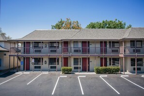 Exterior - Alura Inn (San Jose)