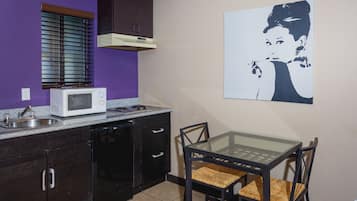Private kitchenette