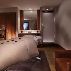 Soins corporels, bains de boue, soins d'aromathérapie