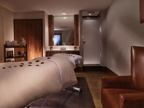 Body treatments, mud baths, aromatherapy, body wraps, body scrubs