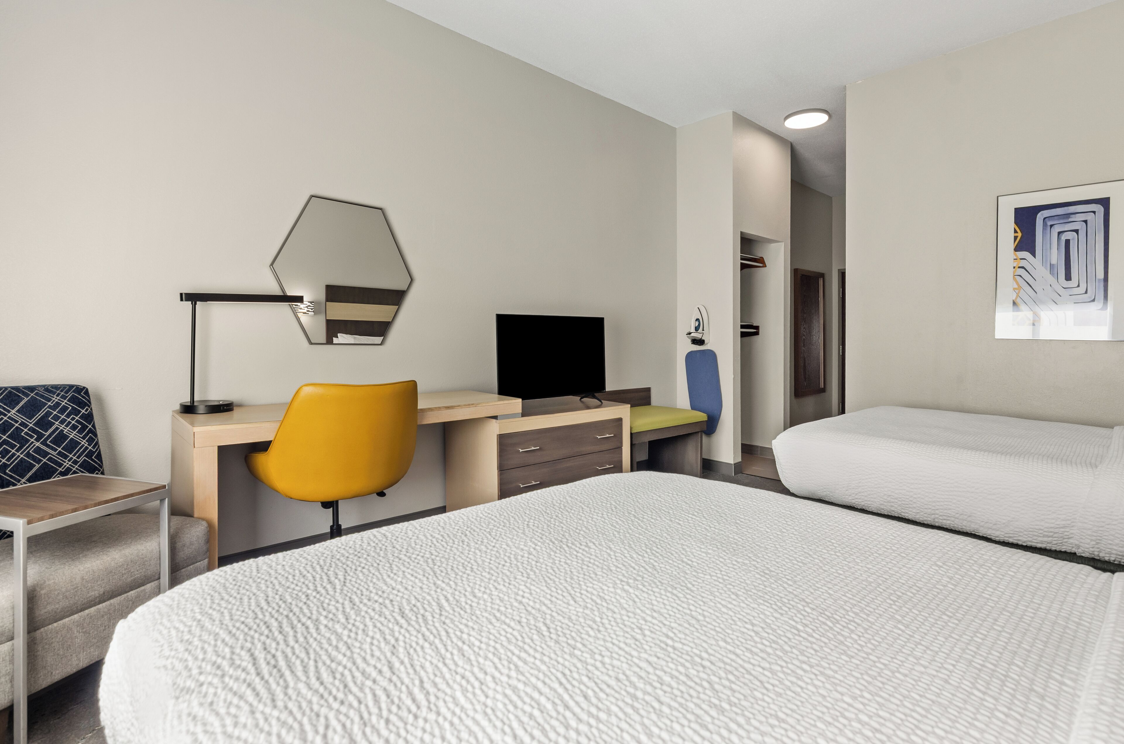 standard room, 2 queen beds | in-room safe, desk, iron/ironing board, free cots/infant beds