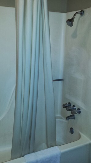 Douche de la salle de bain