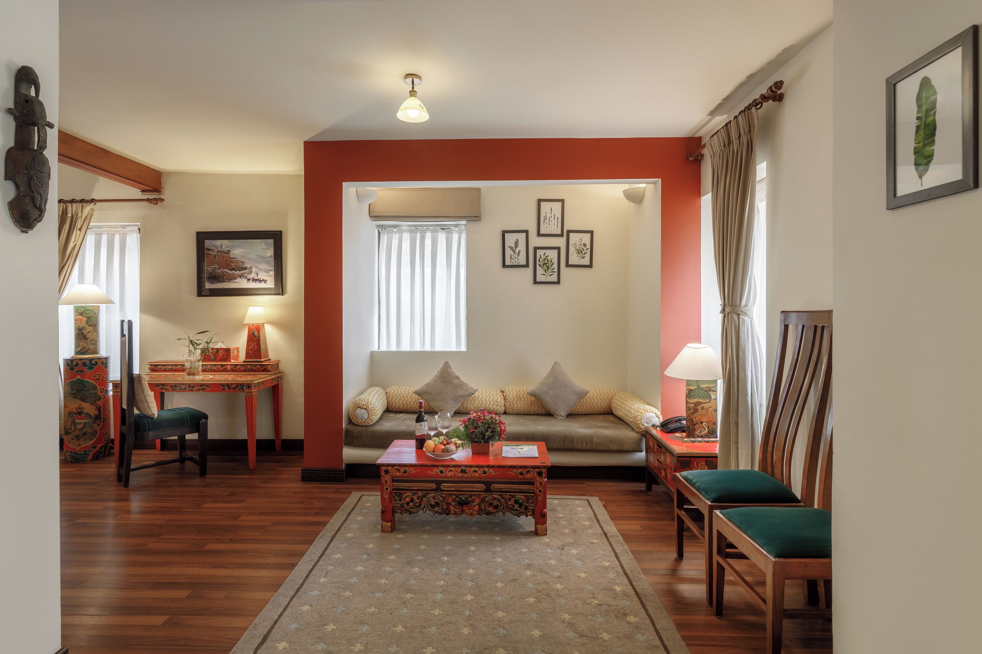 suite, 1 double bed | 1 bedroom, premium bedding, minibar, in-room safe