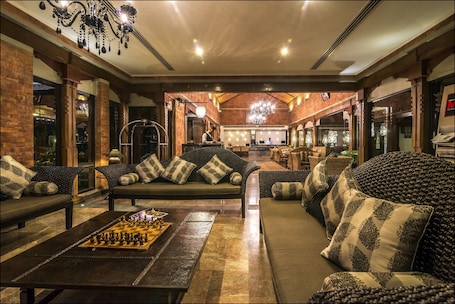 Mostrador para check-in y check-out. Gokarna Forest Resort Kathmandu