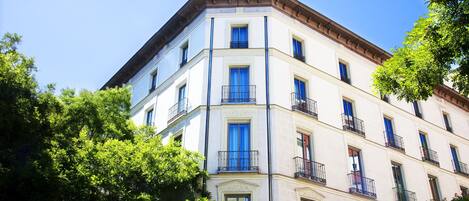 Façana frontal de l'allotjament