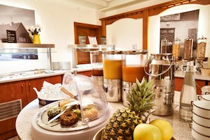 Daily buffet breakfast for a fee
