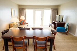 In-room dining - Sea Ranch Resort (Kill Devil Hills)