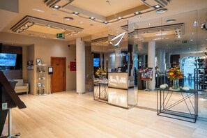 Reception - Abba Rambla Barcelona (Barcelona)