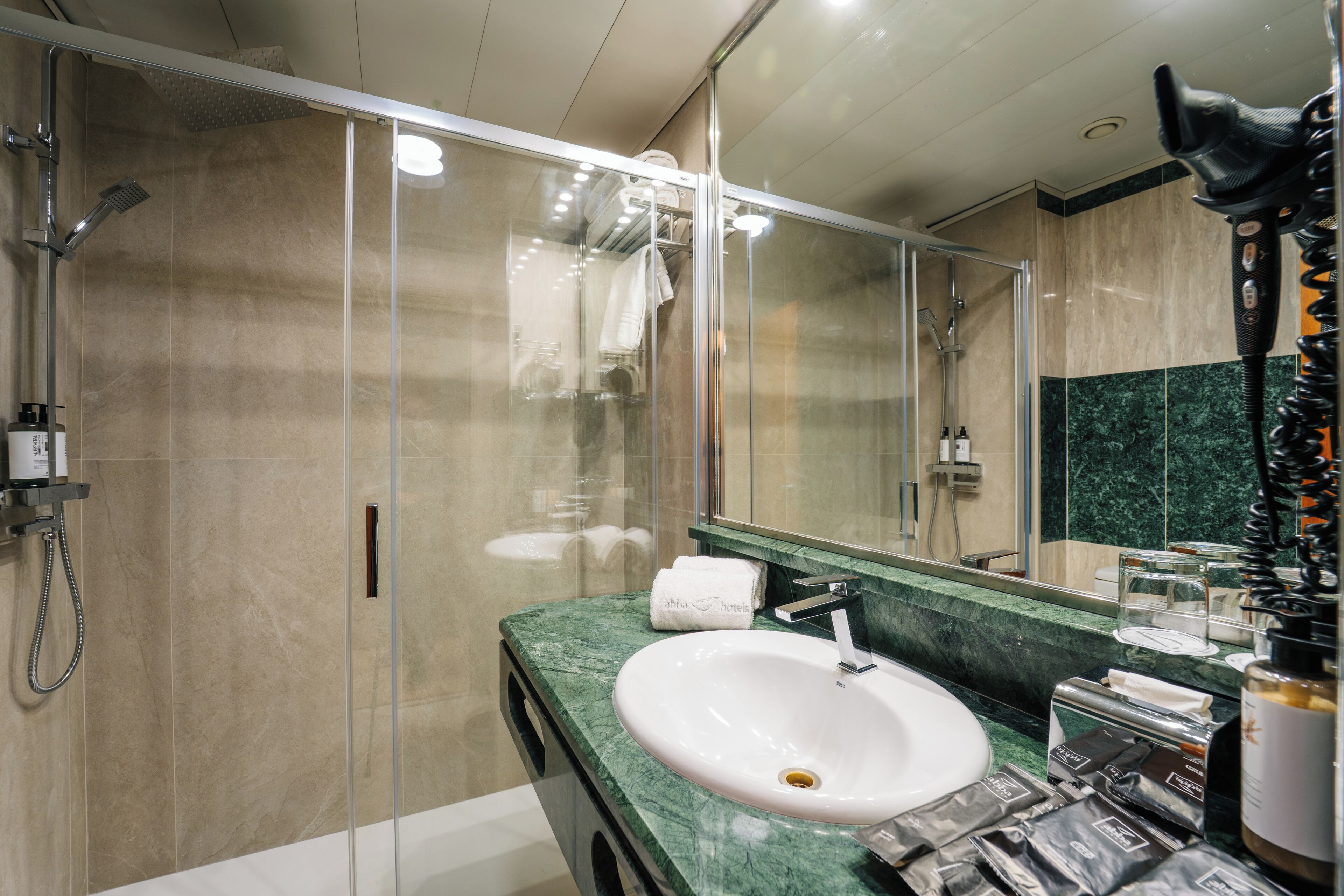 Photo - Abba Rambla Hotel