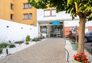 Exterior - Comfort Aparthotel Toulouse Metropole (Toulouse)