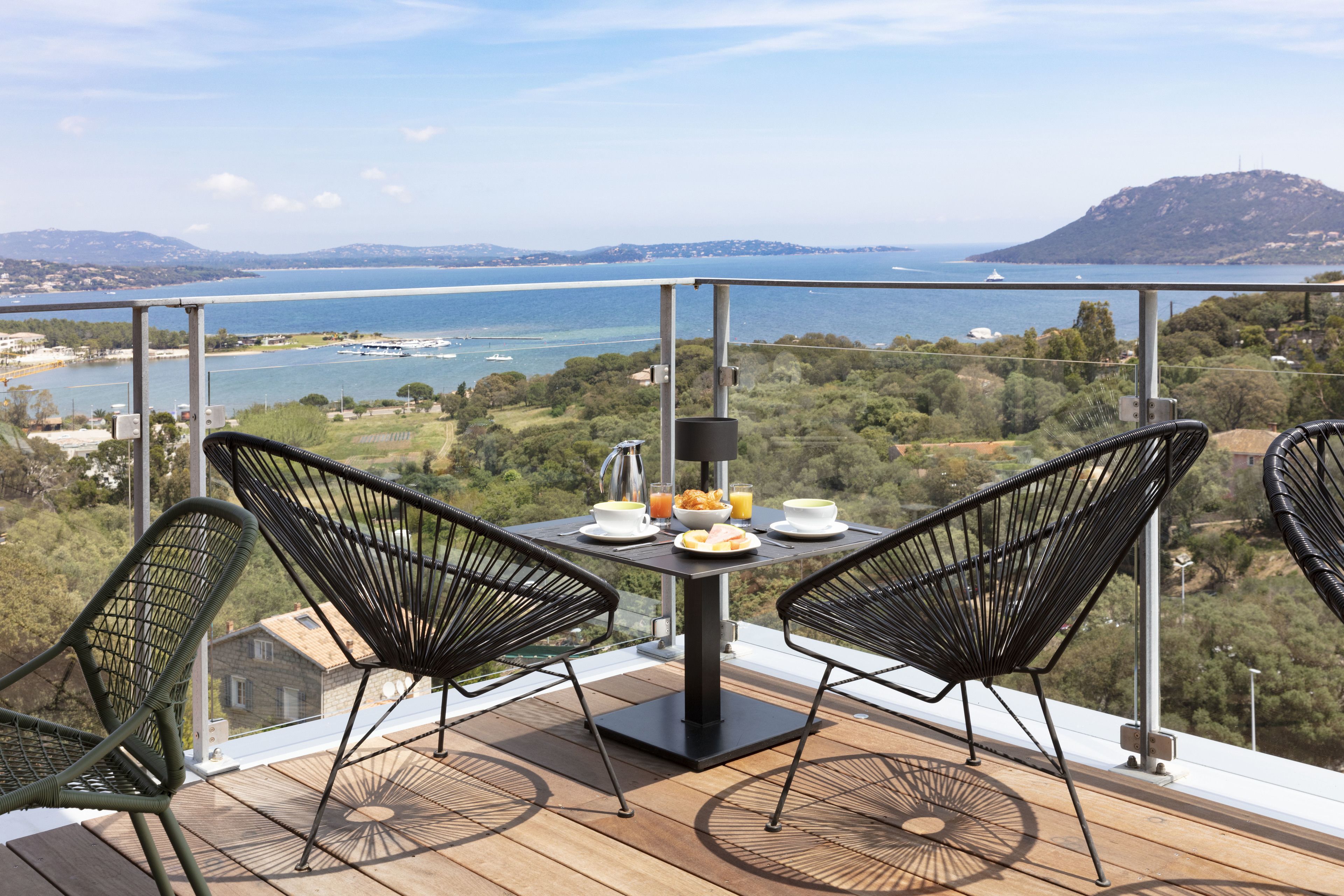 Frokostbuffé hver dag (EUR 17 per person)