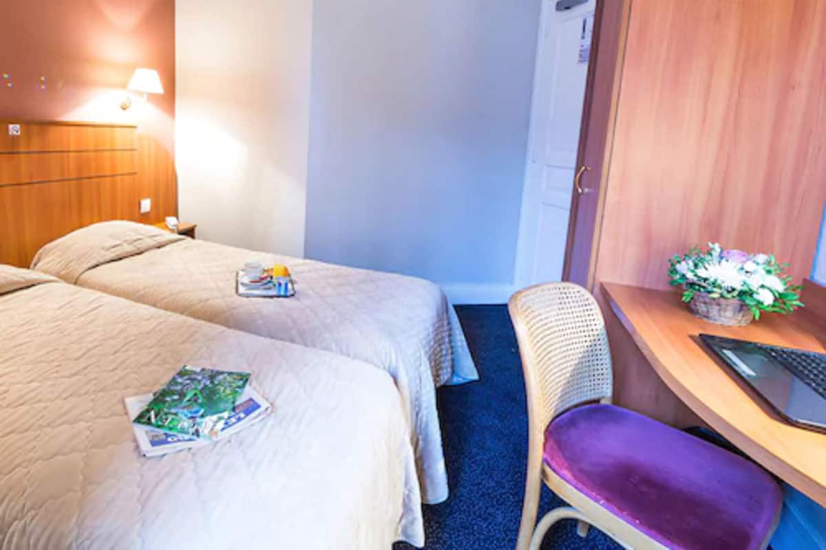 Soundproofing, iron/ironing board, free WiFi