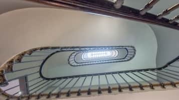 平面電視