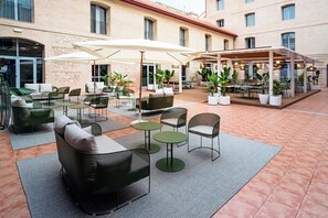 Courtyard - DWO Valencia (Valencia)