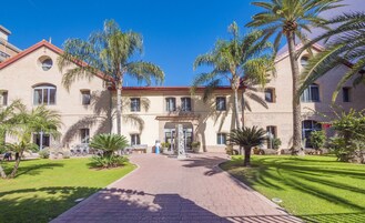 Majoituspaikan sisäänkäynti