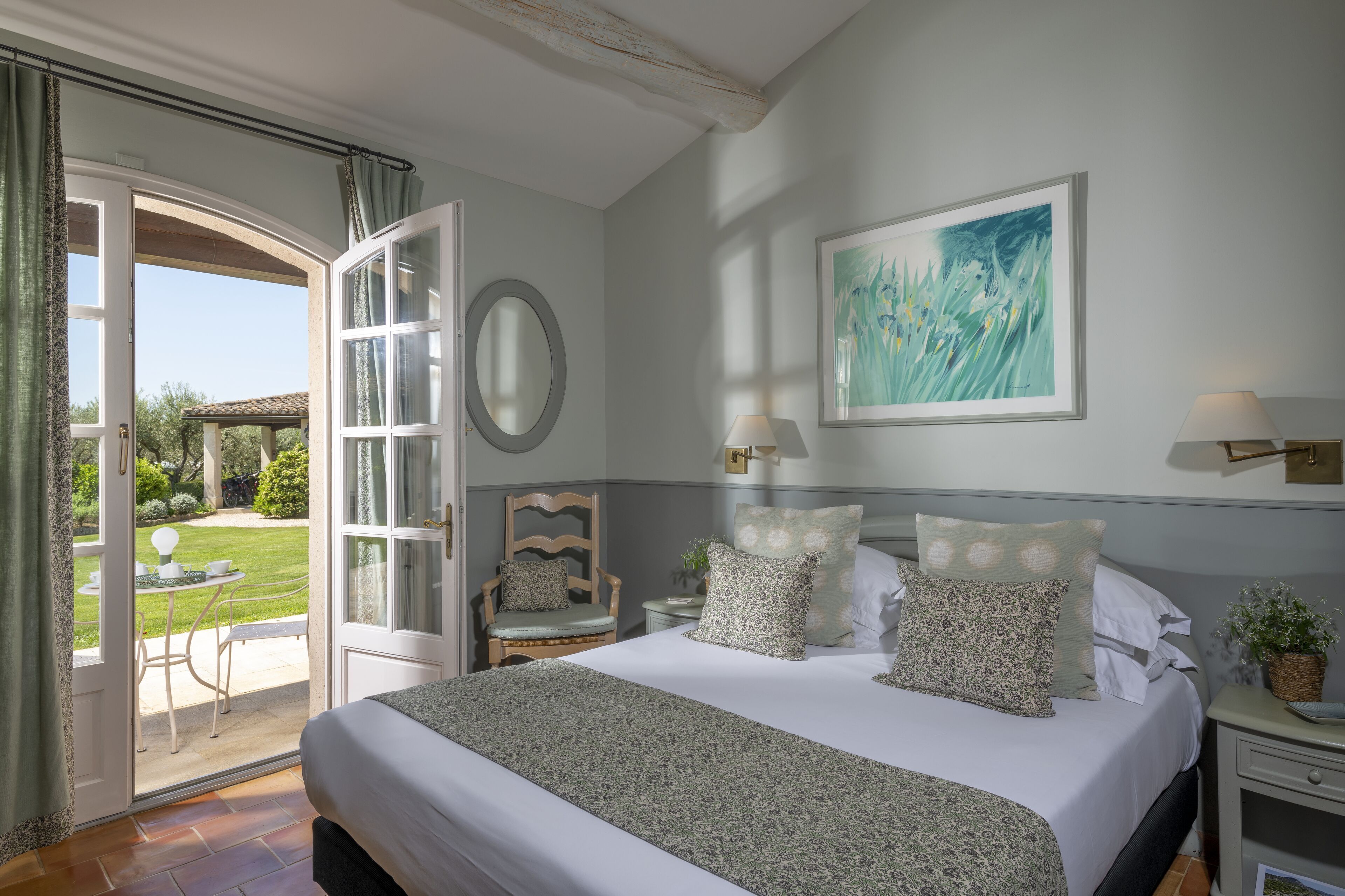 Minibar, in-room safe, individually decorated, desk