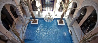 什赫拉薩宮酒店