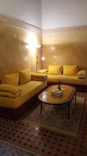 Flat-screen TV - Palais Didi (Meknes)