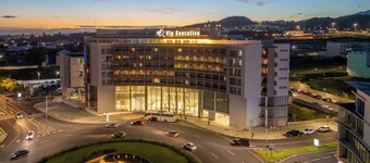 VIP Executive Azores Hotel