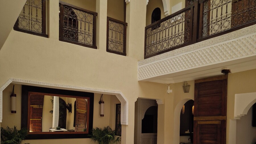 Riad Laora et SPA
