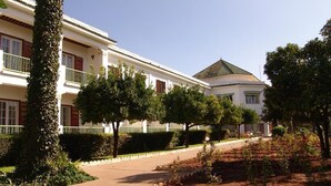 Exterior - Transatlantique (Meknes)