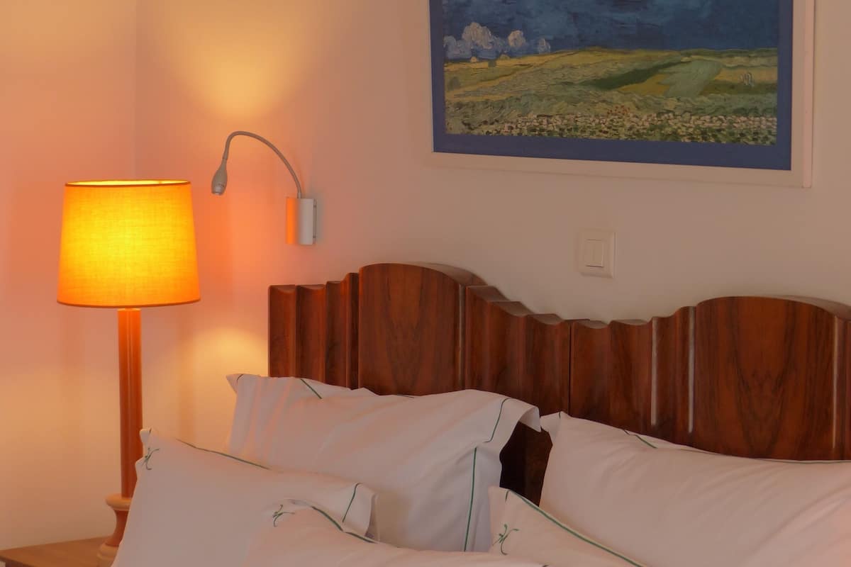 egyptian cotton sheets, pillow-top beds, minibar, in-room safe