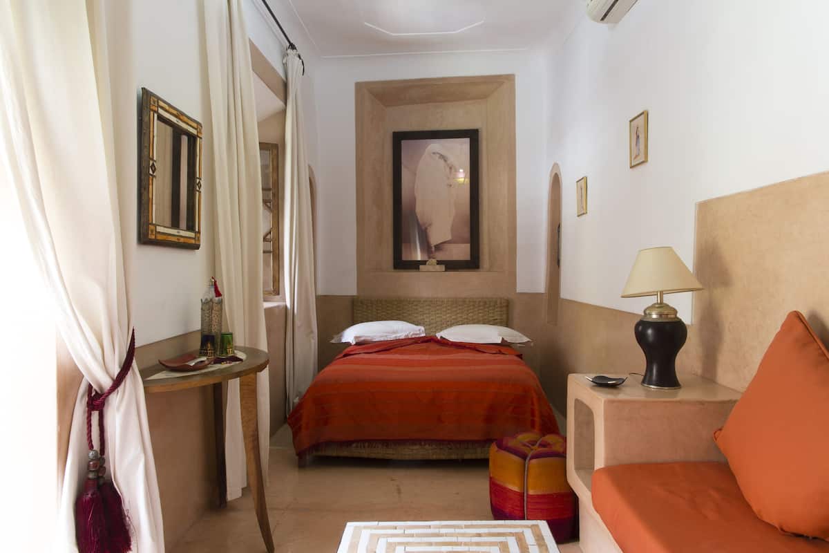 Habitación, no fumadores, vistas al patio (Moulouya) | Cortinas opacas y ropa de cama