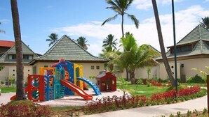 Children's play area - outdoor - Apartamento Beach Class - Muro Alto (Ipojuca)