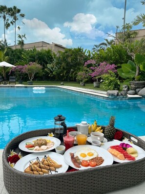 Free daily cooked-to-order breakfast - Sienna Villas Seminyak (Seminyak)