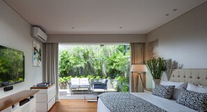 1 Schlafzimmer, hochwertige Bettwaren, Minibar, Zimmersafe