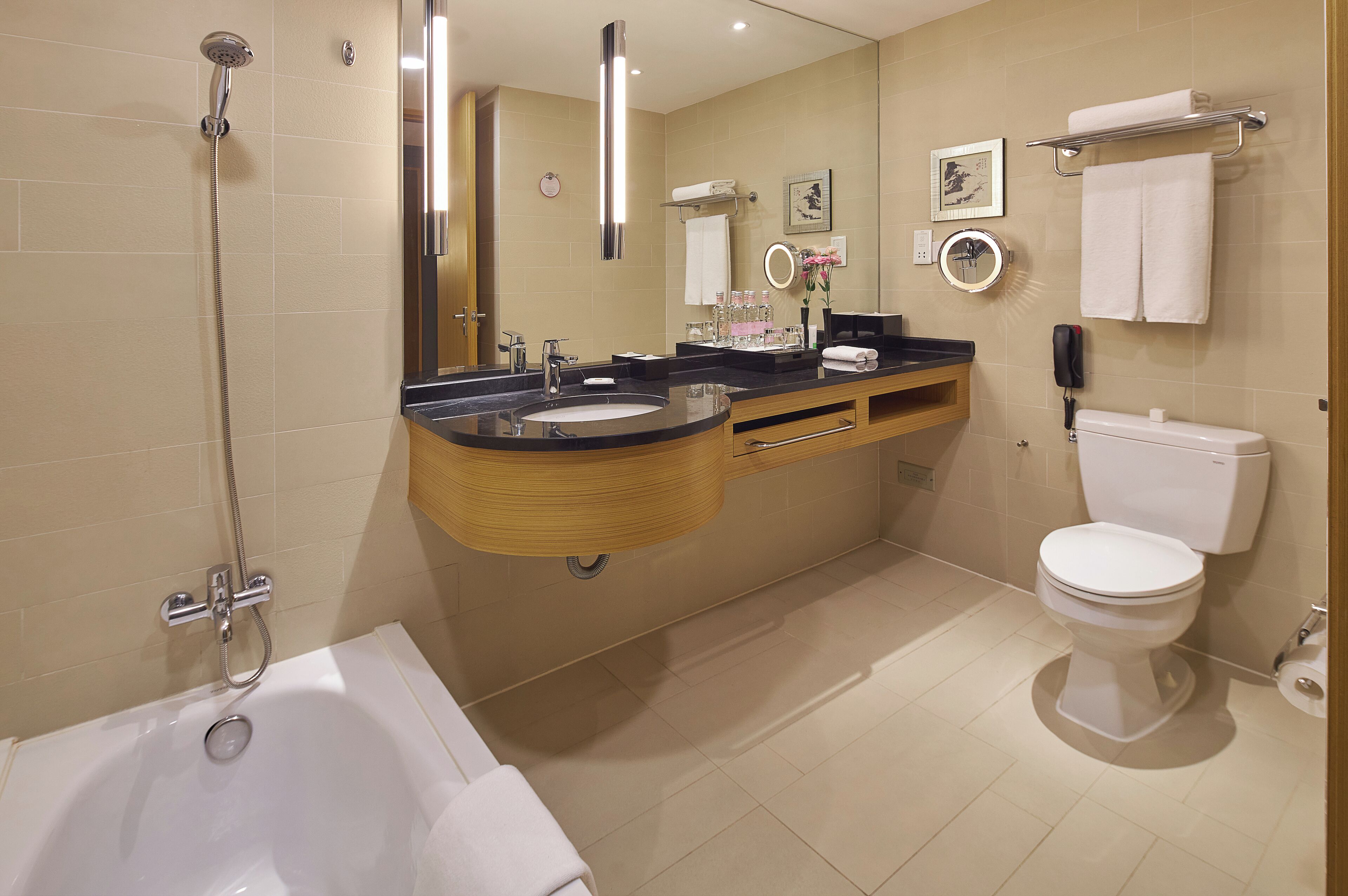 separate bathtub and shower, deep-soaking bathtub, rainfall showerhead