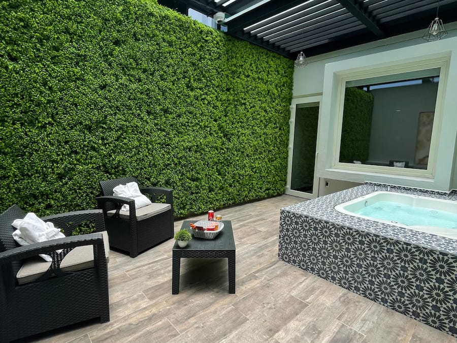 Habitacion Junior Suite con Jacuzzi | Whirlwanne