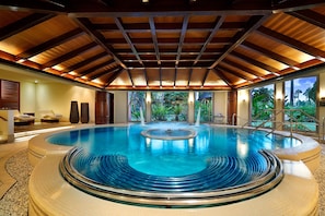 Couples treatment rooms, sauna, hot tub, Turkish bath, body treatments