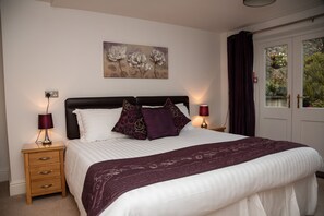 Chambre Double ou avec lits jumeaux, patio